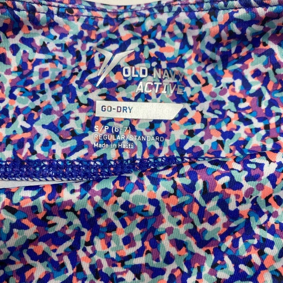 3 Pair of Stretch Leggings - Picture 6 of 12